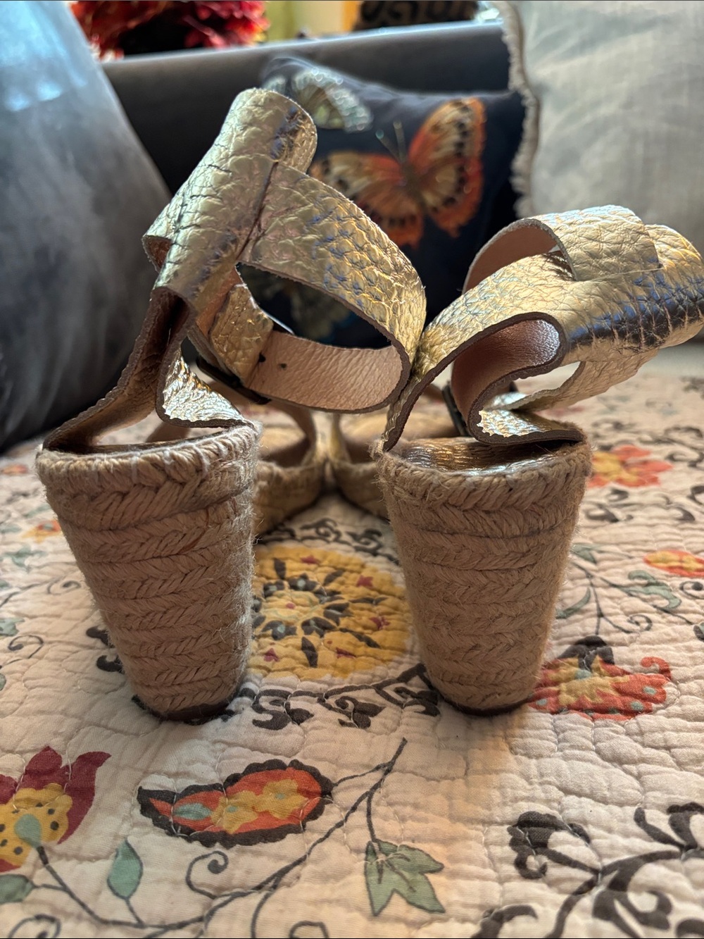 J. Crew Gold Metallic Pebbled Leather Espadrille Wedge Heel Sandals Size 10 - Picture 6 of 15